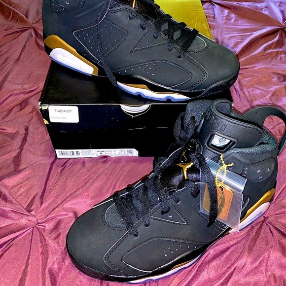 Air Jordan 6 Retro DMP Black and Gold NEW WITH TAG main image 4